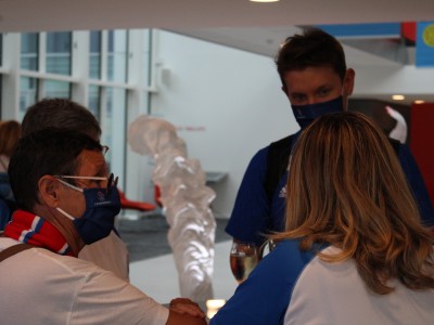 Image 4 - Retour en OR des JO pour nos EDF a la maison du Handball Aout 2021